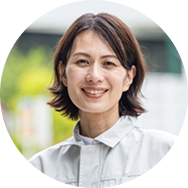 就業する女性のイメージ画像