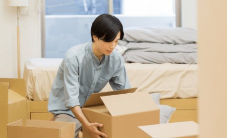 引っ越し　男性